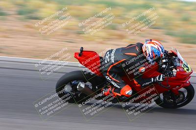 media/Apr-30-2023-CRA (Sun) [[020fcf5d43]]/Race 14-400 Expert-Amateur Superbike/